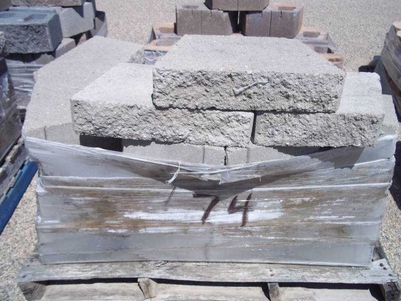 4 Universal Cap Gray 4Hx18-12Wx10 12D