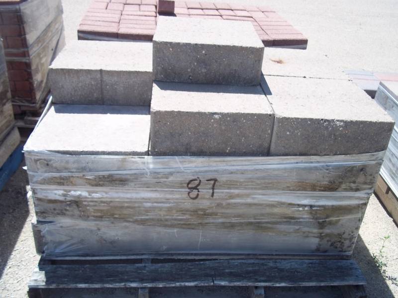 6 Step Block Dark Buff 6Hx16Wx16D