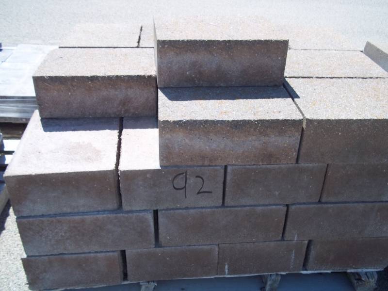 6 Step Block Brown 6Hx16Wx12D