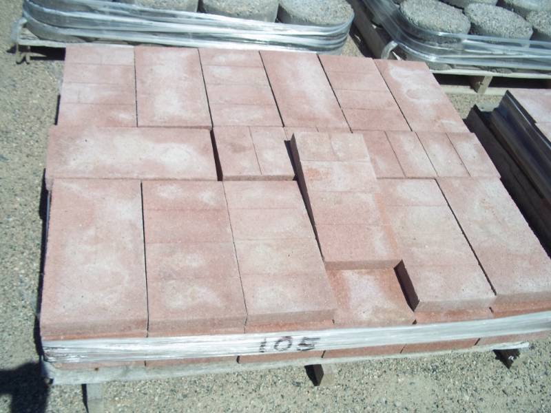 Patio Block Red 1 58Hx7 58Wx15 58L