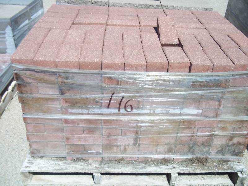 Holland 4.5 Paver Red