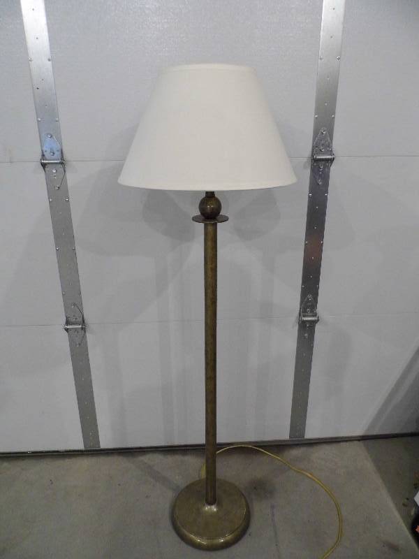 Metal Floor Lamp