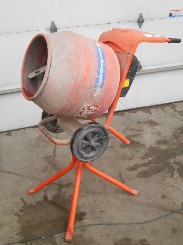lot 4 image: Belle Group Commercial 115Volt Elec...