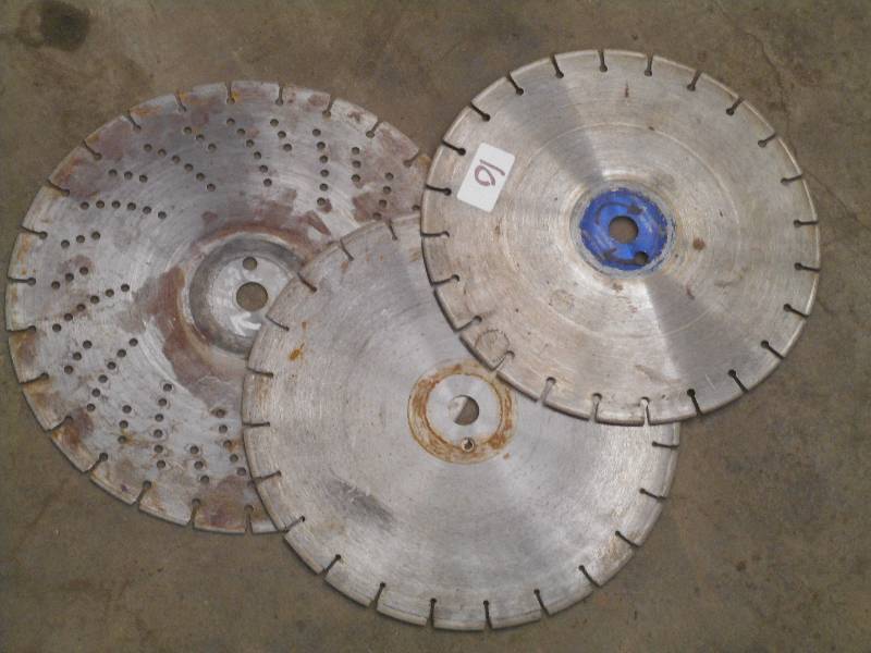 lot 10 image: (2) 14 & (1) 16 Wet Diamond Saw B...