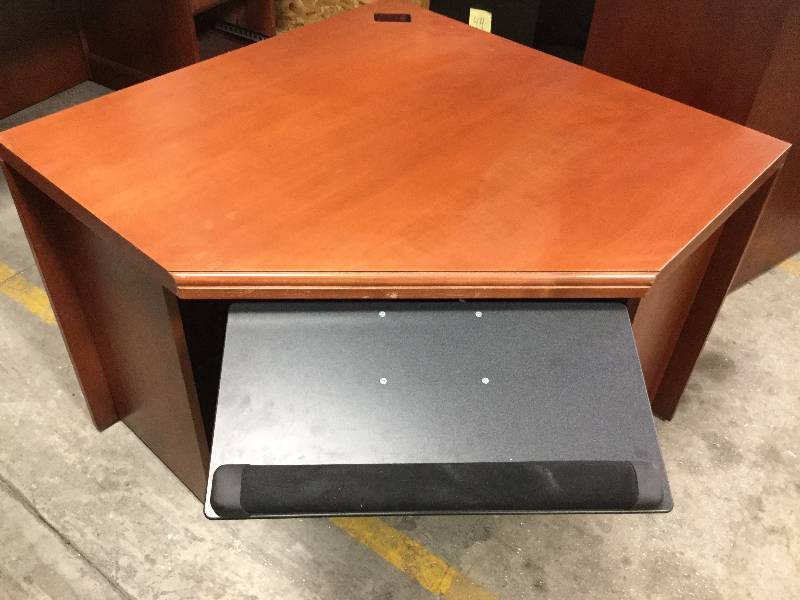 Corner Desk
