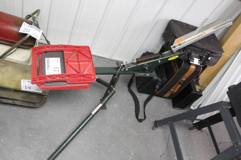 lot 21 image: Trius Trap Trap Shooter