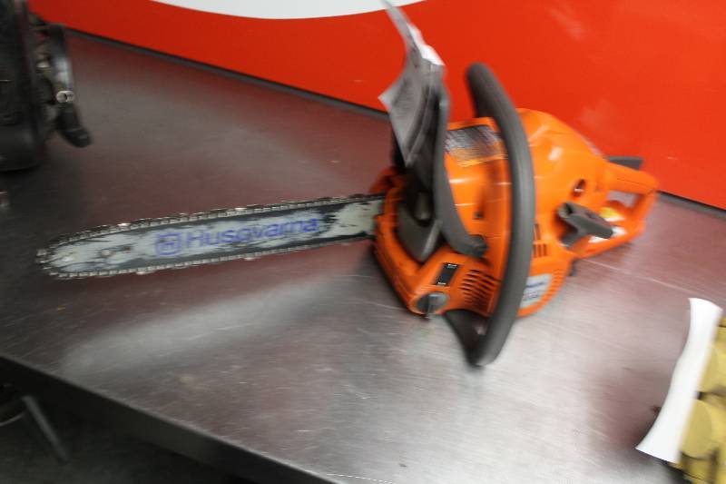lot 39 image: Husqvarna Chain Saw