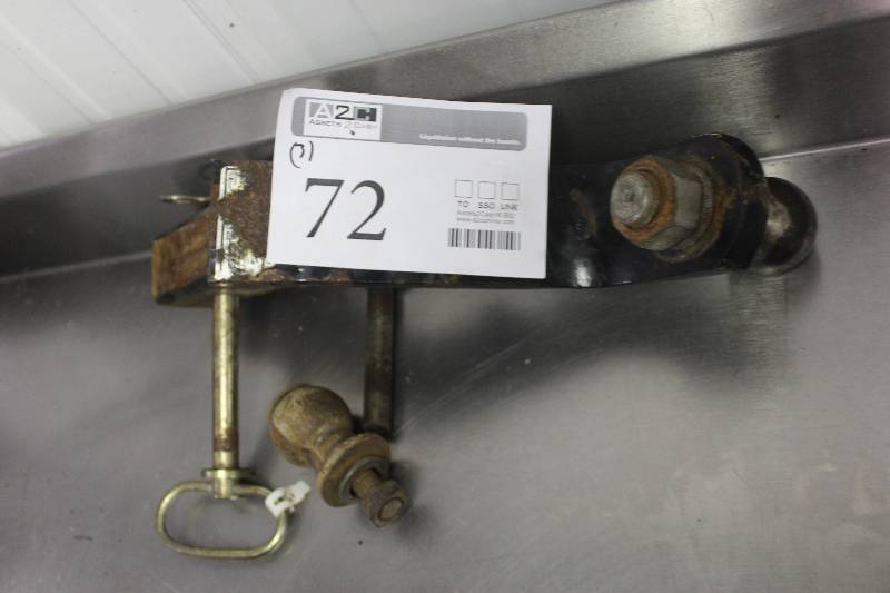 lot 72 image: Lot of (3) Trailer Hitch Assembly