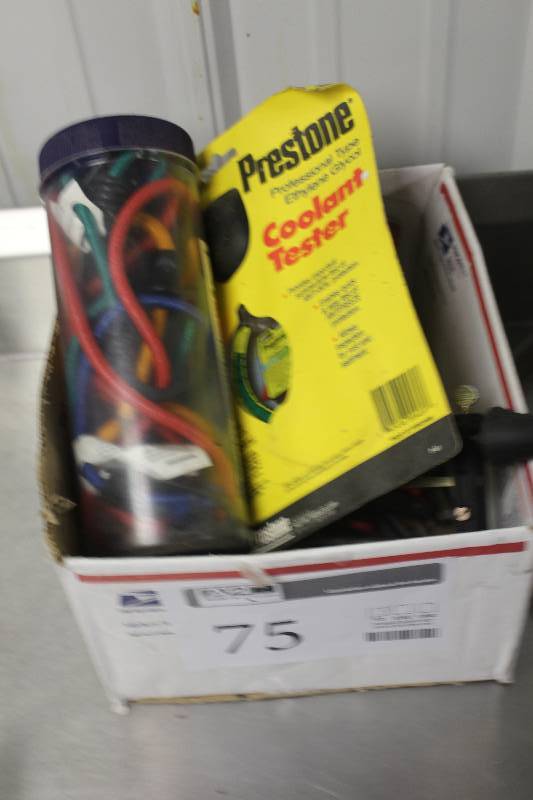 lot 75 image: Box Lot of Hardware, Tools