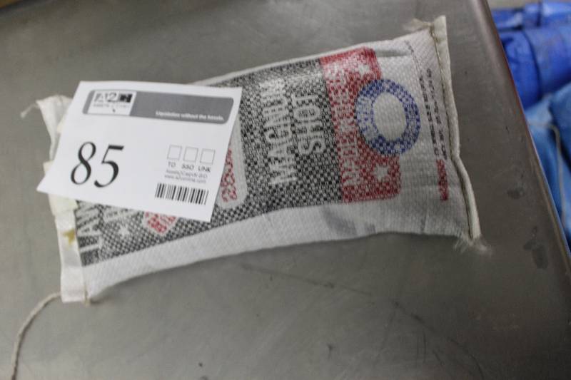 lot 85 image: 25 lbs Bag of No 8.5 Magnum Shot