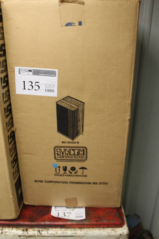 lot 135 image: Bose 501 Series IV Speaker