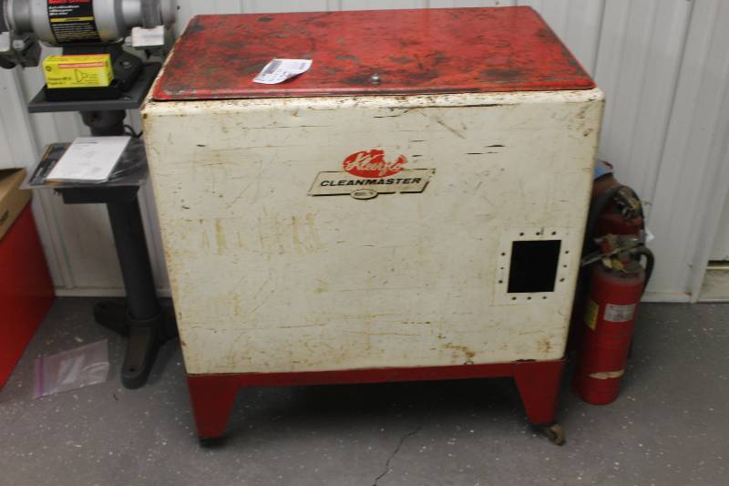 lot 137 image: Super Cleanmaster Parts Cleaner