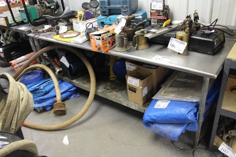 lot 143 image: Stainless Steel Work Table w Lower Shelf
