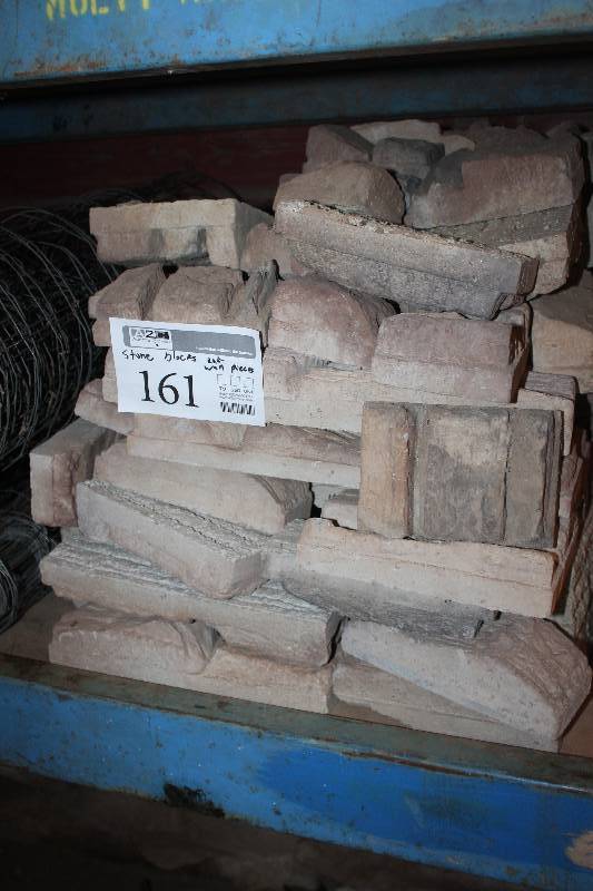 lot 161 image: Lot of Stone Blocks & Wall Pieces