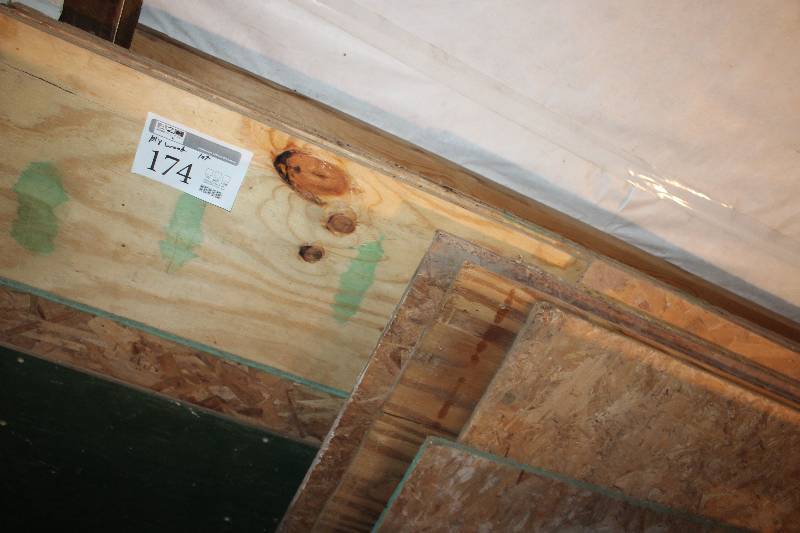 lot 174 image: Lot of Plywood Various Sizes