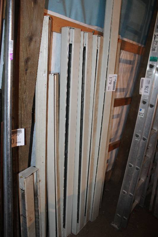 lot 179 image: Lot of (8) Heater Registers