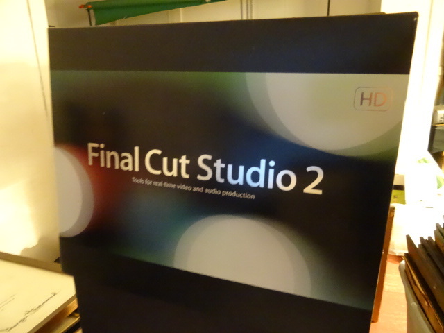 lot 121 image: Final Cut Studio 2 Apple Film Editing Software.