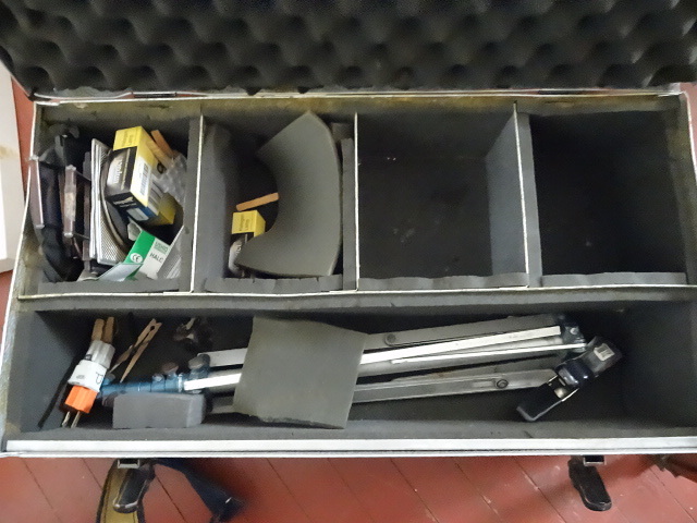 lot 149 image: Lighting Accessory Kit in Aluminum Case