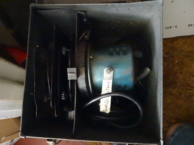 lot 154 image: Color Tran Quartz King Dual 1000 Spot Light