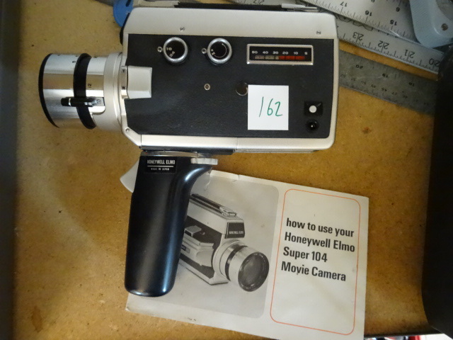 lot 162 image: Honey Well Elmo Super 104 Movie Camera