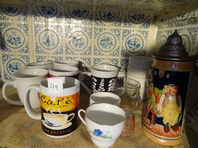lot 219 image: German Beer Stein