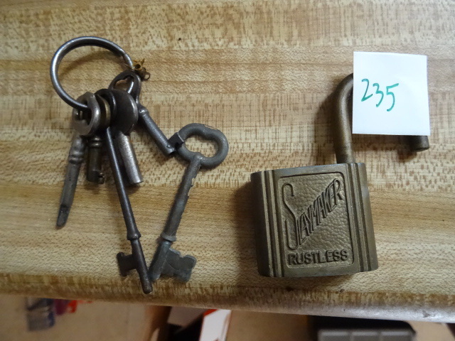 lot 235 image: Vintage Lock and Misc Skeleton Keys