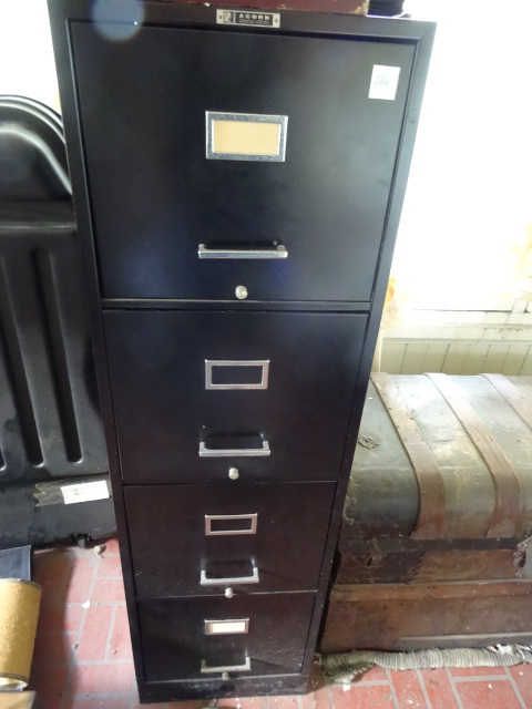 lot 264 image: Acorn 15 Metal 4 Drawer File Cabinet