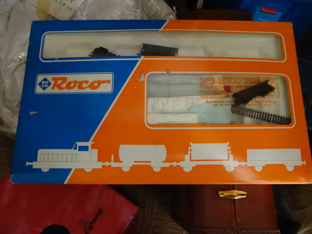 lot 327 image: Roco Vintage Train Set