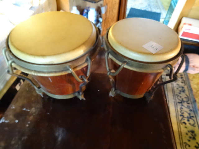 lot 365 image: Vintage Set of Bongos