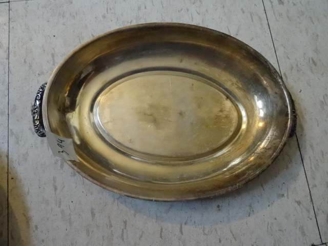 lot 394 image: Silver Plate Bowl with Handles 9 X 7