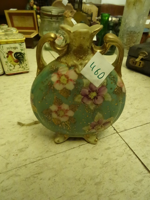 lot 460 image: Royal Nippon Cinram Ceramic Vase
