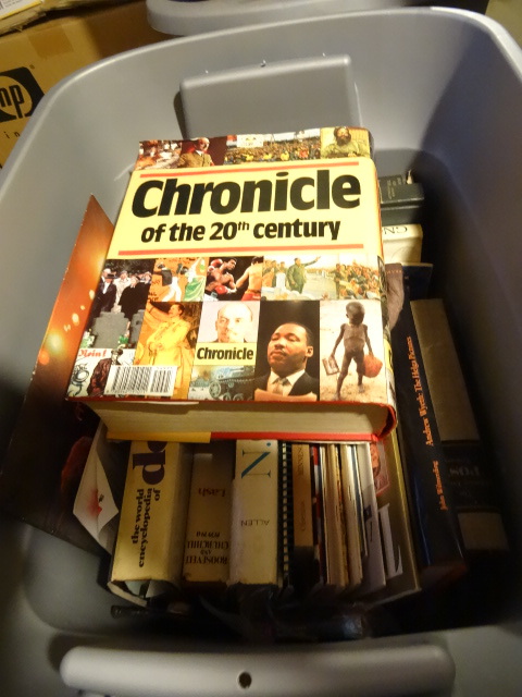 lot 521 image: Bin of Misc Vintage Books