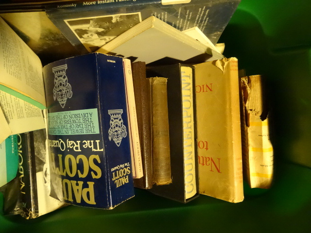 lot 552 image: Bin of Misc Books