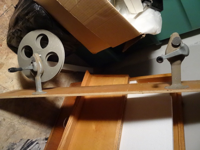 lot 571 image: Vintage Hand Film Reel Winder