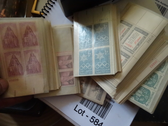 lot 581 image: Misc Circulated and Uncirculated Stamps