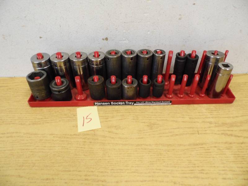 Sockets w Tray
