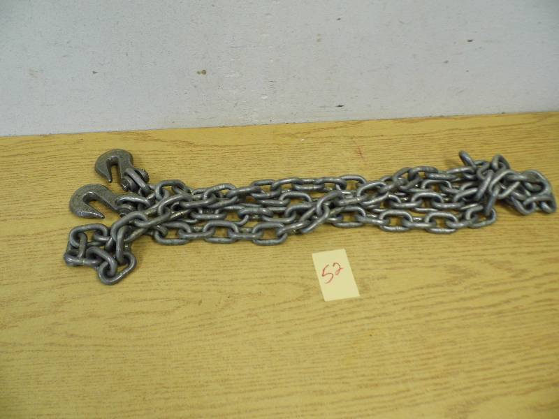 10 Chain w Hooks