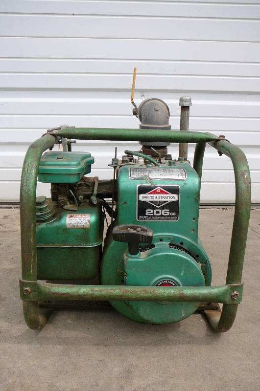 gas water pump Briggs & Stratton motor