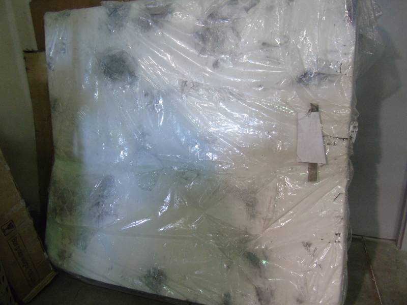 Sleep Innovations 12 Gel Swirl CA King Mattress - Dirty