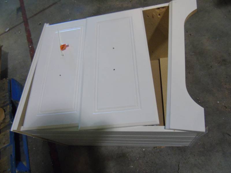 Lulu Two Drawer Night Stand White - Signature Design by Ashley (Broken)
