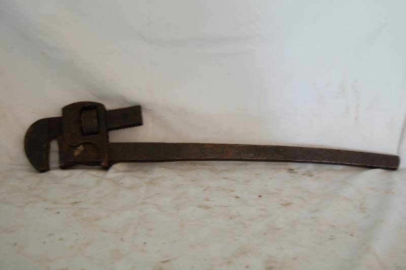 Large Pipe Wrench