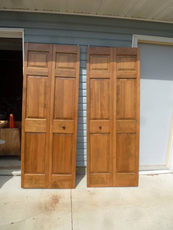 Pine Bifold Door
