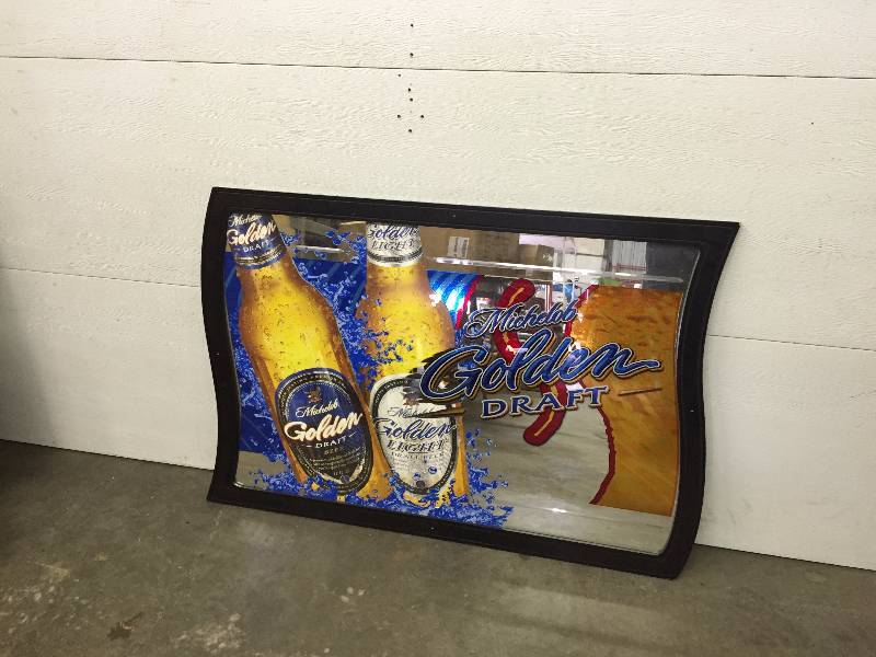 lot 26 image: MICHELOB GOLDEN DRAFT SIGN MIRROR 32 X 47