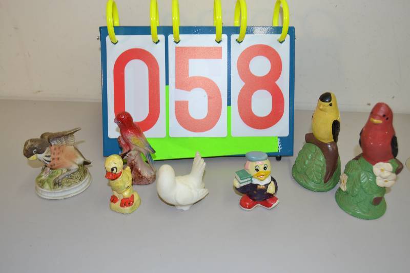 Figurines