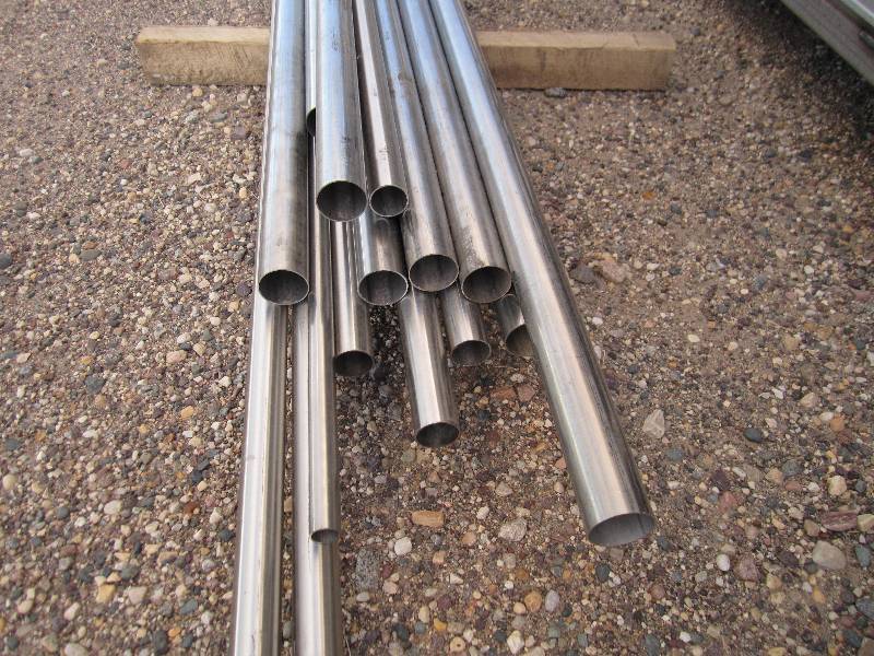 Various lengths and diameters of st...