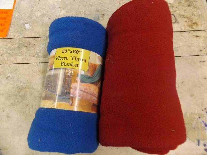 lot 110 image: Two Fleece Throw Blankets