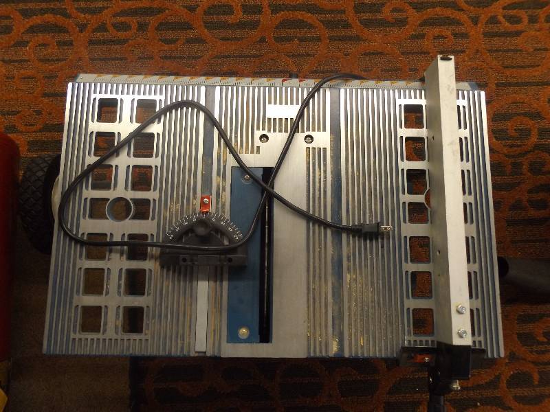 lot 228 image: Craftsman 10 Table Saw