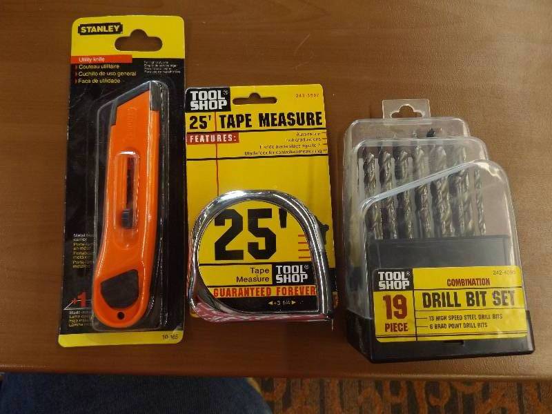 lot 374 image: NEW TOOLS