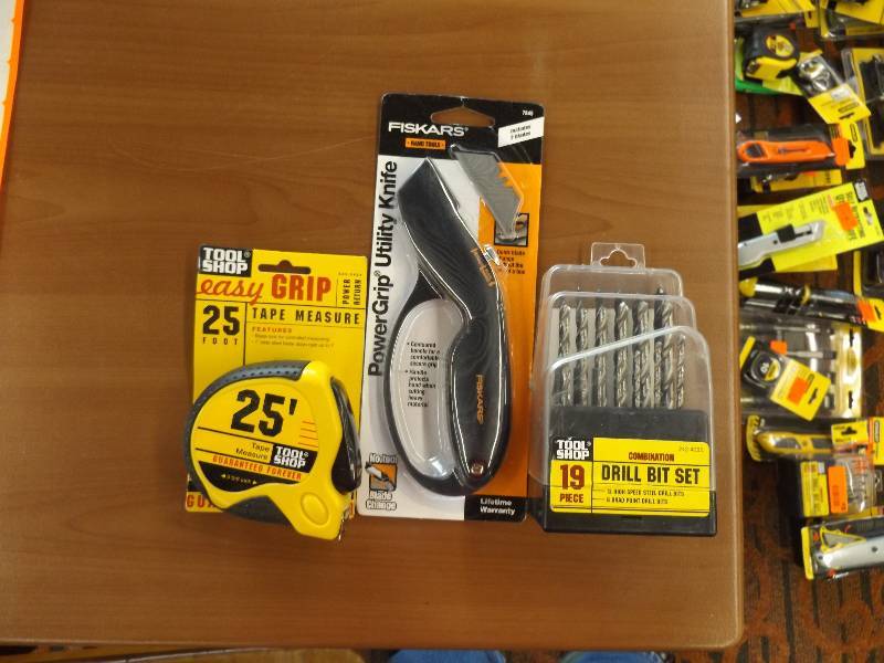 lot 378 image: NEW TOOLS