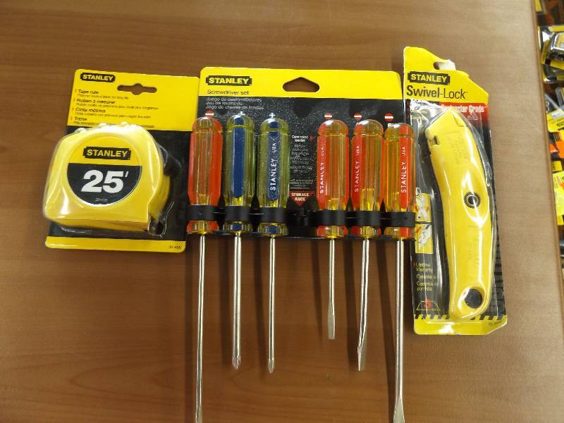 lot 379 image: NEW TOOLS